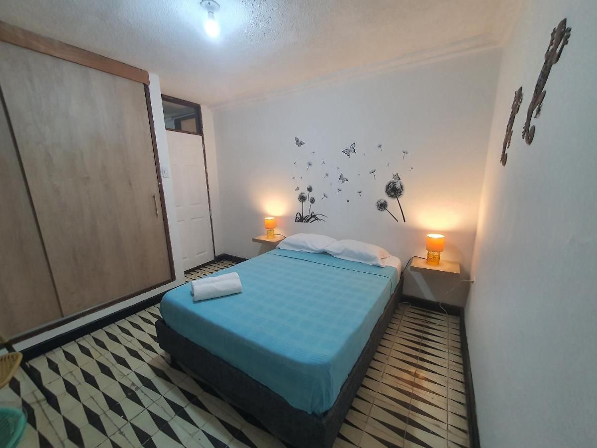 Room In Guest Room - Cm-6 Room In Cartagena *