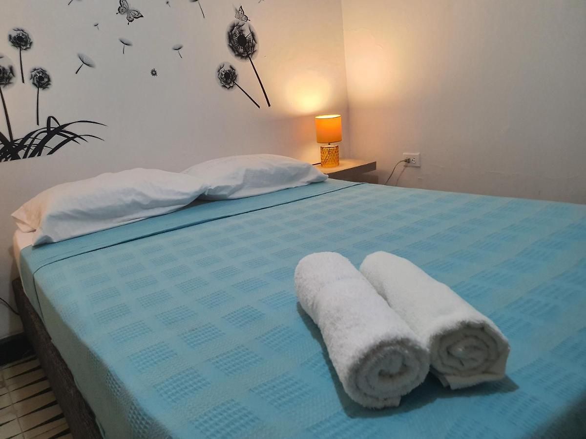 Room In Guest Room - Cm-6 Room In Cartagena Pensión Cartagena